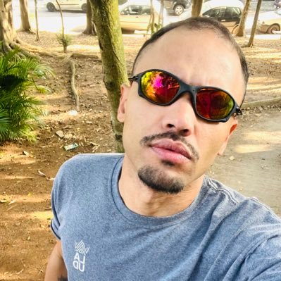 joo19cm's profile picture. Versátil/ pass 🍑 muito safado 🧢 
Parceria pra gravação 📨
Criador de conteúdo 🔞