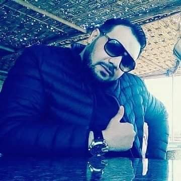 Proud to be Algerian 🇩🇿
Oran🇩🇿وهران
وجعلت_قرة_عيني_في_الصلاة
📍🇨🇵🇨🇭 Grenoble🇫🇷 . Lugano🇨🇭
My land, Palestine will rise again.
Free Palestine🇵🇸