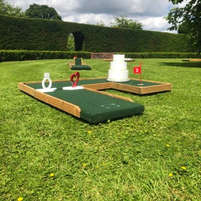 Portable Mini Golf Course available for hire in South Wales. Weddings, Parties, Corporate events. Inbox for bookings and info or email par27minigolf@gmail.com