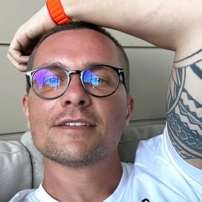 driveinru's profile picture. 