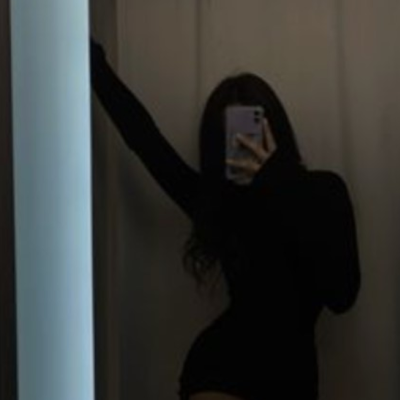 fantasyreader15's profile picture. 