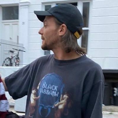 sjlvertongues's profile picture. the fucking melodrama ''she/her||solo