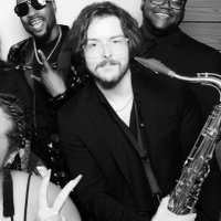 ADMJ (@_80mj) 's Twitter Profile