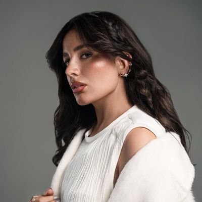 Yaqeenhadi_2's profile picture. 