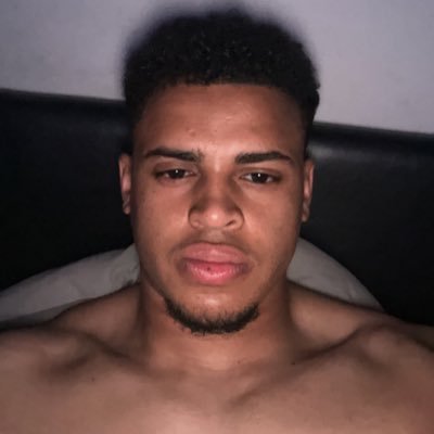 HolilLeonFuture's profile picture. Organic Content Creator 🤝 | Creators Corner| UK