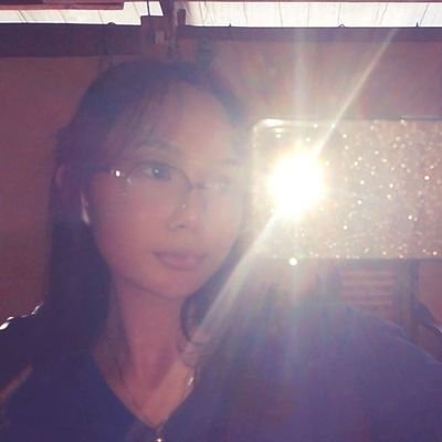 _samnthh's profile picture. 🌑