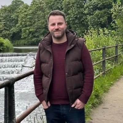 Paeds Critical Care Pharmacist/Educator. Caffeinated perfectionist, serial procrastinator & Dad joke aficionado. 👨⚕️💊🎹 🇳🇴 🏃🐶🎮 📺 and general geekery.