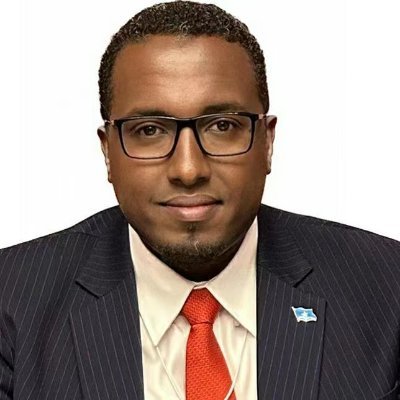 Coordinator, IFRAH (IGAD) | Former Somali Ambassador to China 🇸🇴🇨🇳
Diplomat | Strategist
“When you walk below your feet, you let others trip over their own