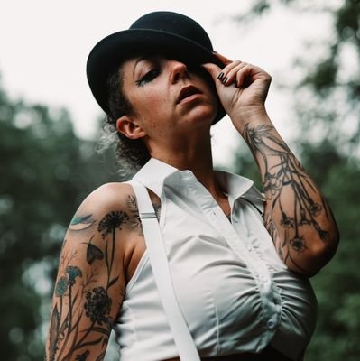 NSFW • 18+
Erotic Photographer • Model • Artist • Primal Prey • Fetlife username: LoverLauren