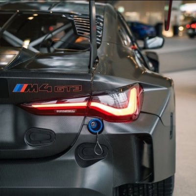 ESCAPEMATRIX990's profile picture. 