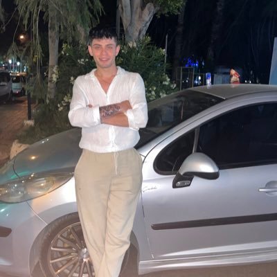 ahmeetbunee's profile picture. KARİZMATİKİM AMK