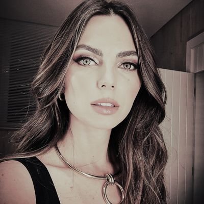 ᅠ Queᅠculpaᅠtenhoᅠeu,ᅠseᅠmeuᅠsangueᅠéᅠ𝘃𝗲𝗿𝗺𝗲𝗹𝗵𝗼ᅠeᅠmeuᅠcoraçãoᅠéᅠdeᅠ𝗲𝘀𝗾𝘂𝗲𝗿𝗱𝗮 ? ☭