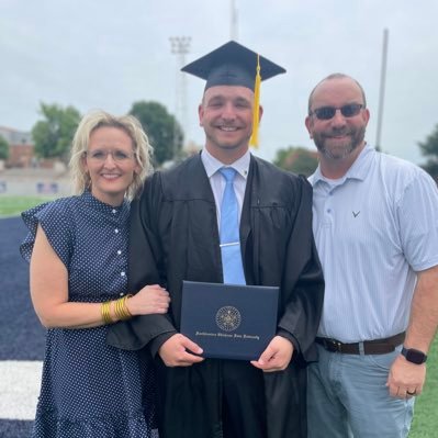 Sara28Martin's profile picture. 