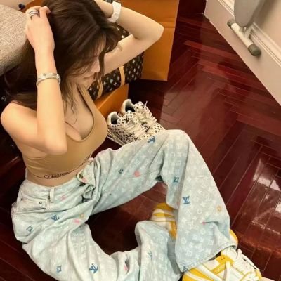 akai84385442094's profile picture. 