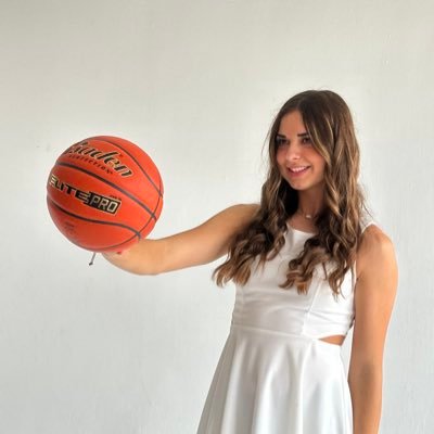 5’7 Guard 3.9 GPA, La Vernia High School, New Braunfels SURGE