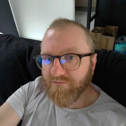 nono_lecuistot's profile picture. Cuisinier, nerd, joueur sur GTA RP.
Twitch affiliate.
J'essaie (en vain) d'être la nuance d'un monde polarisé.