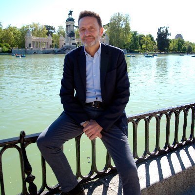 Abogado del Estado en el Departamento de Empleo Público y Relaciones Laborales. Diputado en el @Congreso_Es en la XIII y XIV Legislaturas.