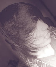 Fco dedicado ao @OtavioKobayashi.Sua existencia é justificativa o suficiente para a existencia de todo o mundo! (L'
Since: 02.02.12 !Dona: Biia.