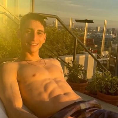 domingokolencik's profile picture. Free thinker.