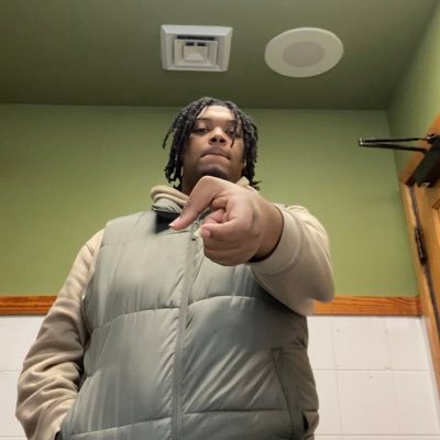 twitch:Trulylanes TikTok: truly lanes content creator/streamer🎮🎥
