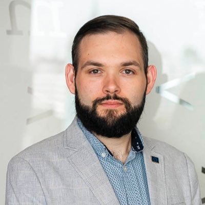 Technical shift Leader, member of executive comitee of TOP 09 Brno and chairman of TOP 09 Brno - Bystrc, who loves traveling and history.