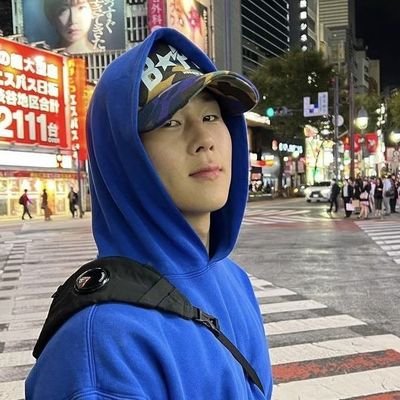 mr_princesan's profile picture. Oh, I think I was in yesterday
'Cause everybody walk too fast

﹄🏳️‍🌈 

a/ela﹃ 𝅄