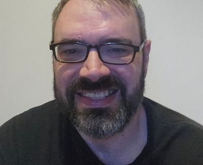 FlyinMonki82's profile picture. I have no bellybutton