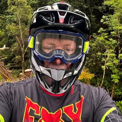 Enjoy Running, love Biking I need to get swimming. New to E-mtb’ing tho I bought my first mtb in the 90’s Senior Data Engineer #Cymru #Annibyniaeth