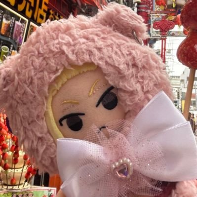 20↑🚺関東¦🐉龍宮寺 堅¦白波 蓮🦈¦♥️糸師冴、糸師凛💚、二子一輝👌¦小南光司さん🧸(舞台の影響で灰谷を各1集める場合があります)¦💙ハチワレ、モモンガ💜¦日常ツイ有り¦