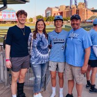 Kristina McNabb (@kristinamcnabb) 's Twitter Profile Photo