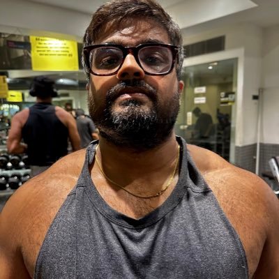 Author of Rootz JS | blogs: https://t.co/MNZ16GD5R6 | github: https://t.co/SKoLyVePwE | discord: https://t.co/3W2t0AjKgW