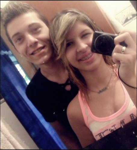 o presente mais lindo que a vida me deu!♪ .. eu te amo demais meu amor *-* / @nataliaa_ts sz