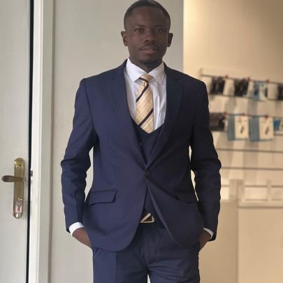 Creates, loyal to excellence, communication strategist, web applications developer, great optimist & proudly a Ghanaian. #FB: Bruce Bullu Liman #IG: bruceliman