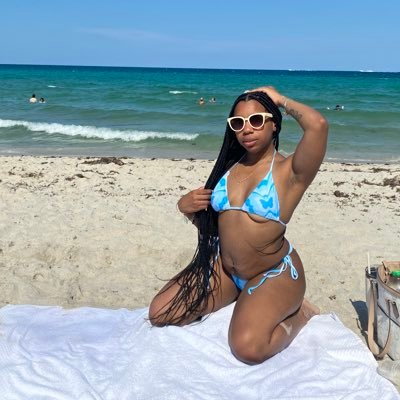 25 ✨ High price pussy you can keep the receipt 😚 || HTX || girls who like girls who like girls 🥰😘😍