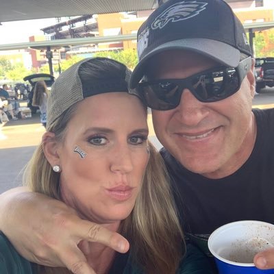 browneyed1010's profile picture. Trump 2024 🇺🇸 Democrats suck