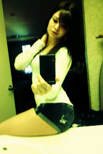 _luhbadass's profile picture. a luh bit :; ALL IGAF ABOUT IS MY $$$ #teampaidinfull