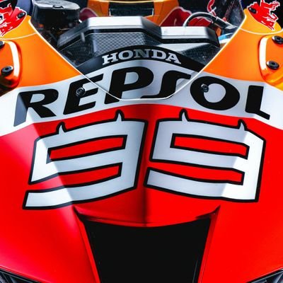 99rr_r45018's profile picture. ロレンソ仕様のレプソルCBR1000RR-R乗ってます。
関西に分布してます。
 他にもCBR1000RR(SC57後期)etc...持ってます。
バイク大好きな人やレプソル好き、ロレンソ好きな方と一緒に友達たくさん作ってツーリングいきたいです。
気軽に誘って下さいね。