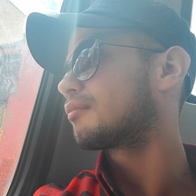 Santandereano,
Atlético Bucaramanga 💛💚
Estudiante @UIS
Amante del sarcasmo y del culito de la empanada.
