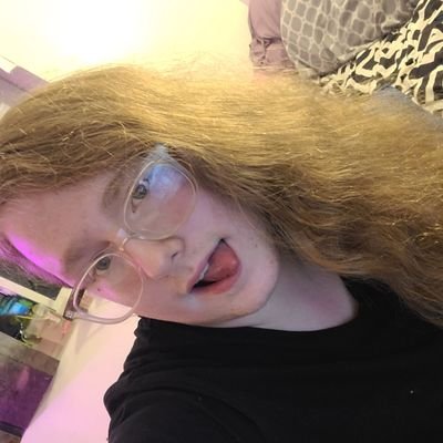 Certified Chubby trans girl
🌹18🌹
🏳🌈Lesbian🏳🌈
insta: foxbread2137