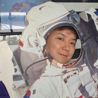 Future space explorer, currently on Earth
Orthopaedic Surgeon and Professor
