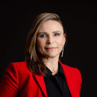 👩🏻💻 Scientist turned Content Strategist | Chief Experience Officer | Oncology Medical Affairs | Pharma | Tweets Are My Own | 🧬 🏋️♀️