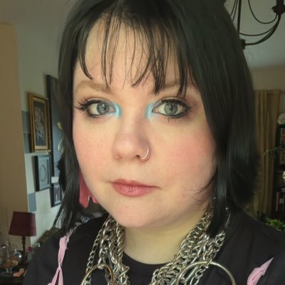 UX librarian @CJBSInfoLib. Used to have blue hair. Comics geek, interested in distance learning & research support 🏳️🌈