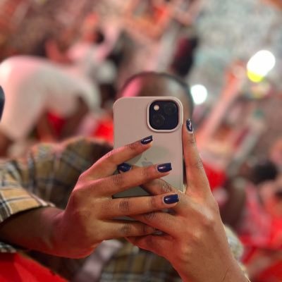 A_klairee's profile picture. WHATEVER💀🌚