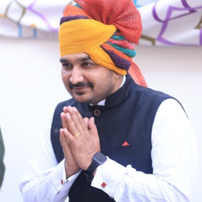 Alumni Jawaharlal Nehru University, Ex Assistant Commandant CRPF, ONGC