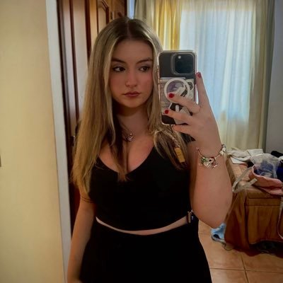 maddie22738421's profile picture. 😮‍💨😮‍💨