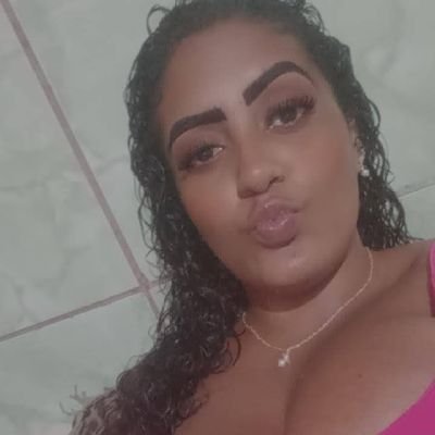 limaviana435's profile picture. Valentina  mamãe ama ♥️
Muitos duvidam do meu poder por causa do meu nome. Mas sou cigana, sou menina, sou mulher.... 📿💃🏾