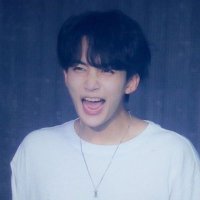 zii with yjh (@ilysmlv) 's Twitter Profile