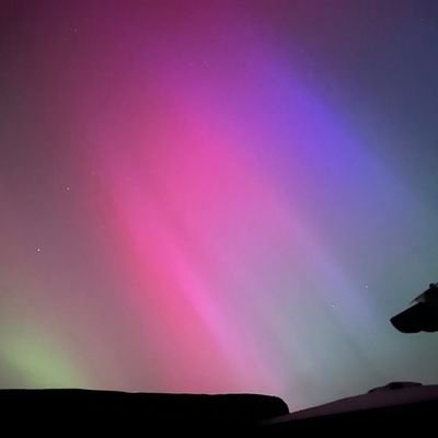 EzzyQuiel's profile picture. Here For Now...