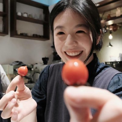 lydiali1214's profile picture. 