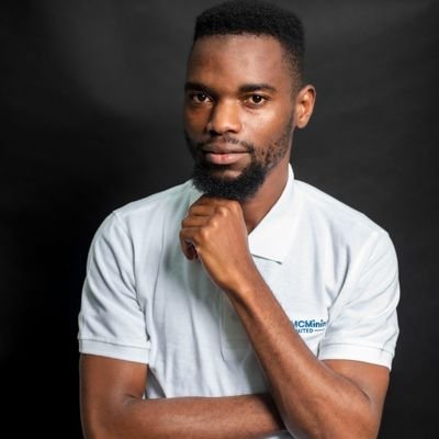 TheeAccountant_'s profile picture. A dreamer, visionary, man of doubt. Always Learning, always searching, always thinking, CA(SA)... Failed comedian... A story teller.